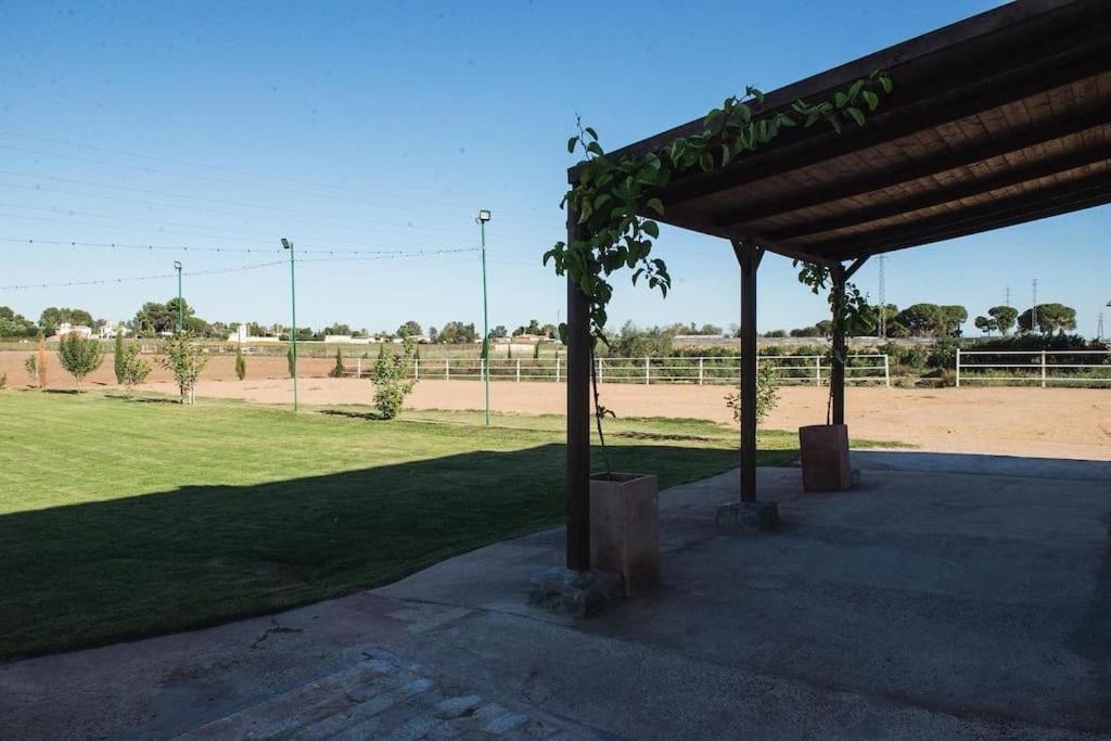 Finca Campo Alegre Utrera Exterior foto